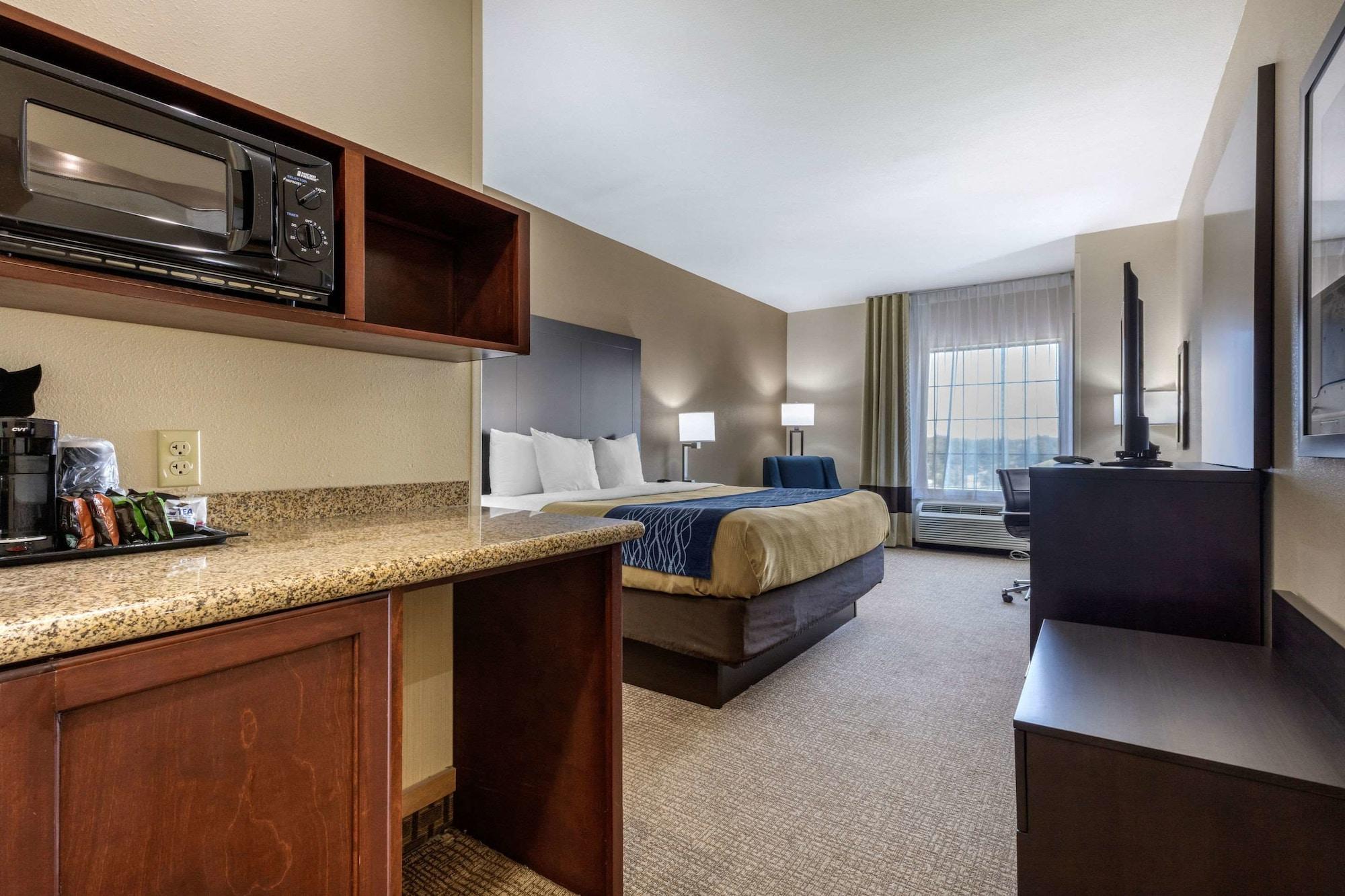 Comfort Inn & Suites North Little Rock Mccain Mall Εξωτερικό φωτογραφία