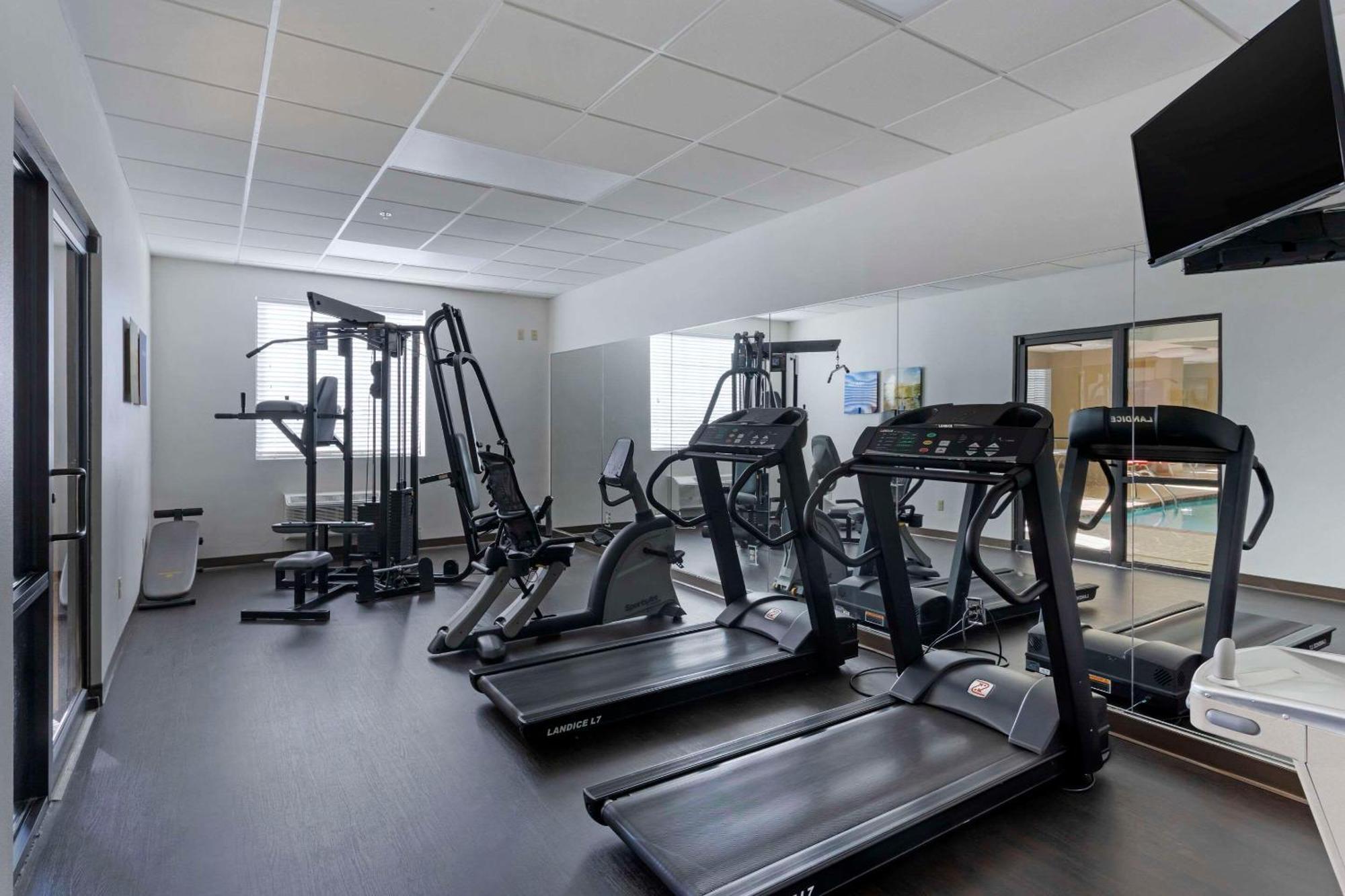Comfort Inn & Suites North Little Rock Mccain Mall Εξωτερικό φωτογραφία