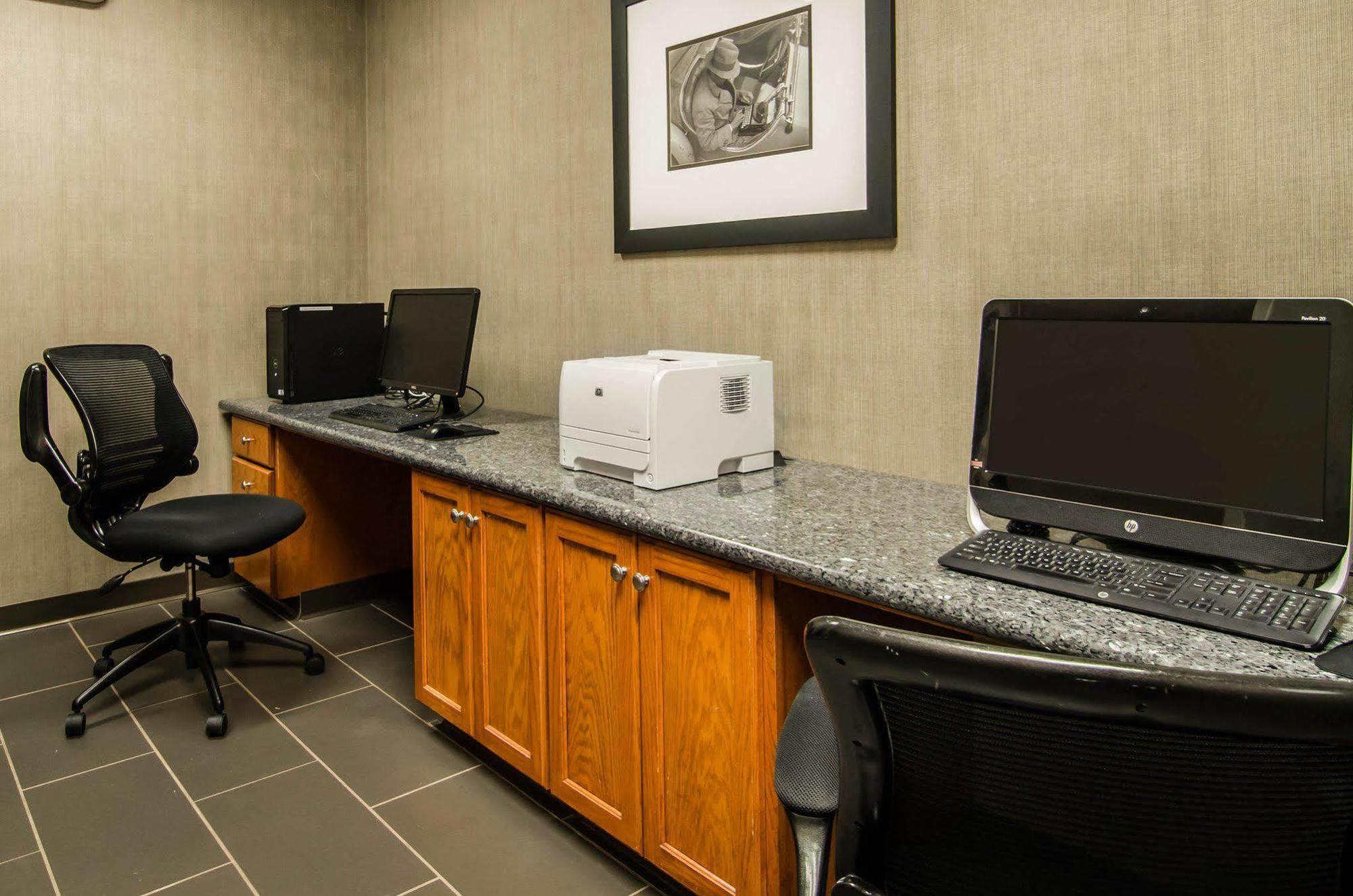 Comfort Inn & Suites North Little Rock Mccain Mall Εξωτερικό φωτογραφία