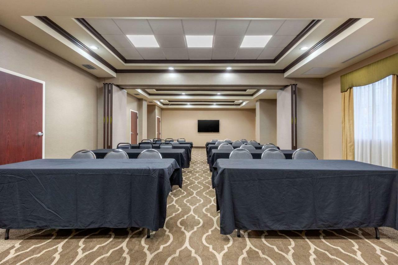 Comfort Inn & Suites North Little Rock Mccain Mall Εξωτερικό φωτογραφία